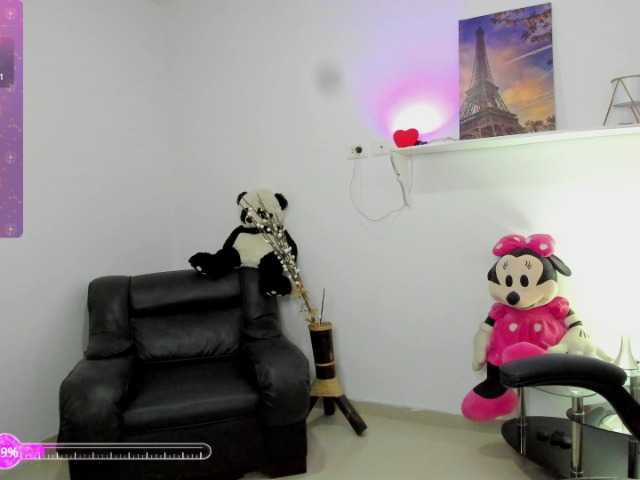 Live sex webcam photo for kenia-princess #277417660