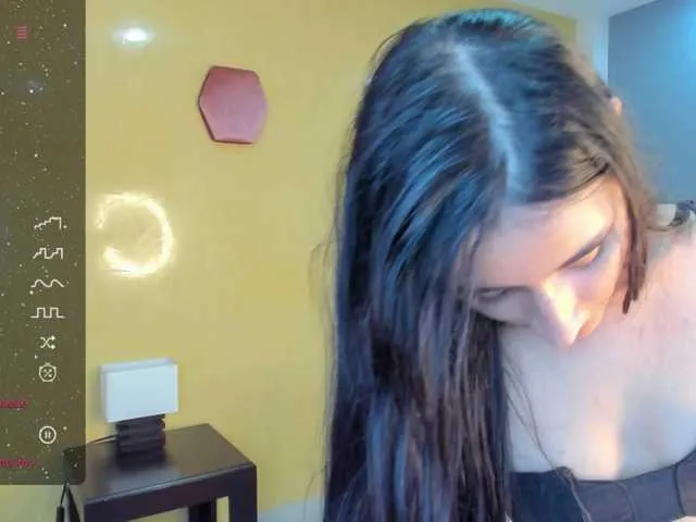 Live sex webcam photo for keniawatson #277780625