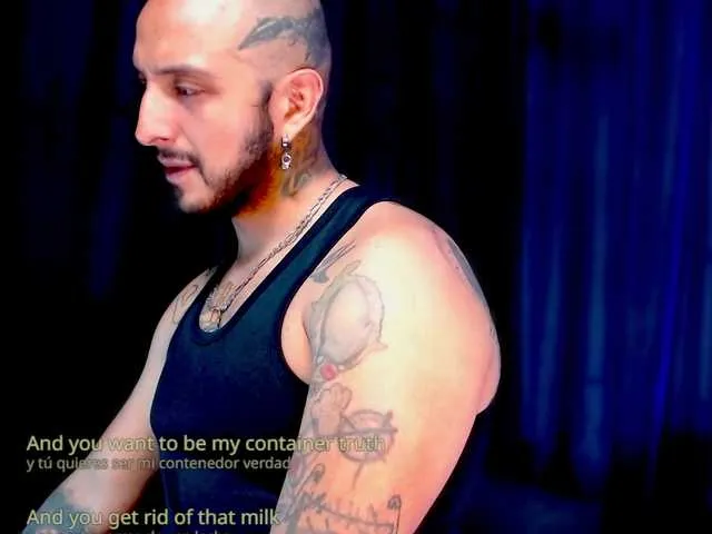 Live sex webcam photo for kenllyhot #290462001