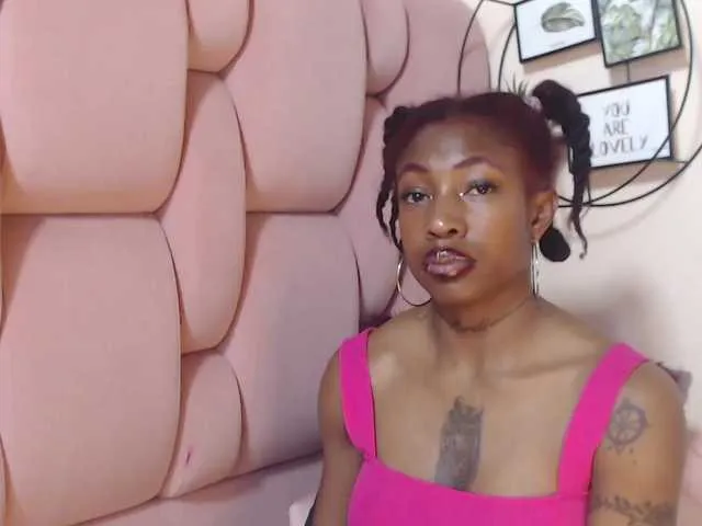 Live sex webcam photo for kennyyaa #275515734