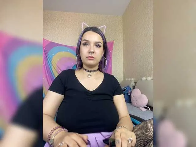 Live sex webcam photo for kenzviolet #274460413