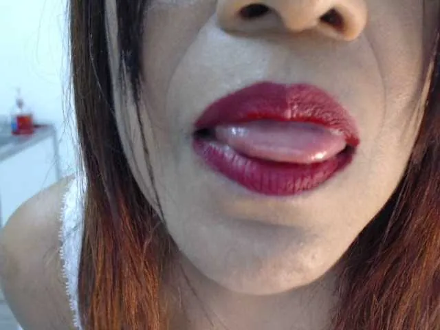 Live sex webcam photo for keyla-sensual #288063523