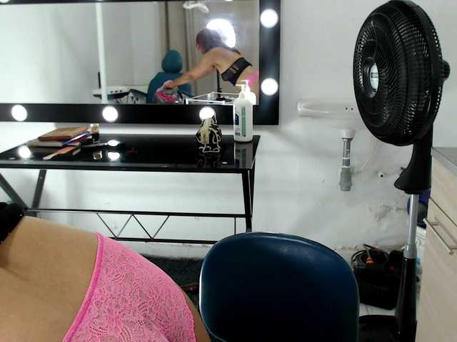 Live sex webcam photo for keyla-sensual #292099404