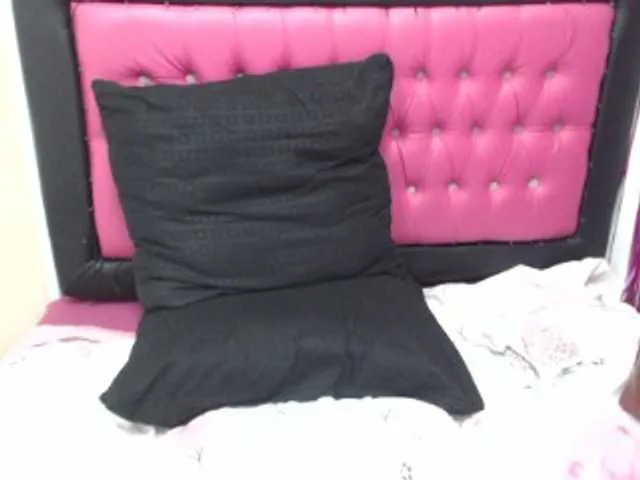 Live sex webcam photo for keyla01 #272867885