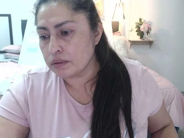 Live sex webcam photo for keyla01 #273406965