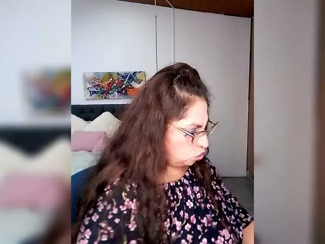 Live sex webcam photo for keyla01 #273850705