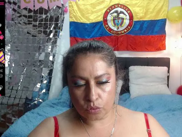 Live sex webcam photo for keyla01 #275756274