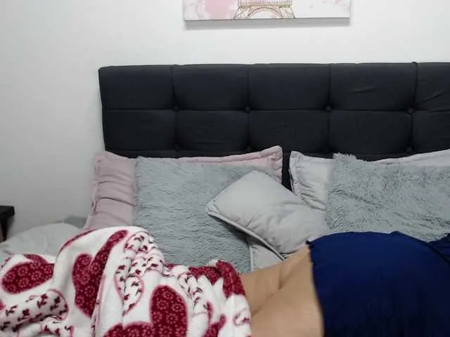 Live sex webcam photo for keyla01 #275824658