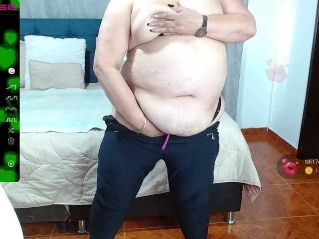 Live sex webcam photo for keyla01 #275893565