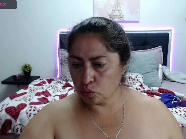 Live sex webcam photo for keyla01 #276110736