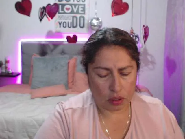 Live sex webcam photo for keyla01 #276207693