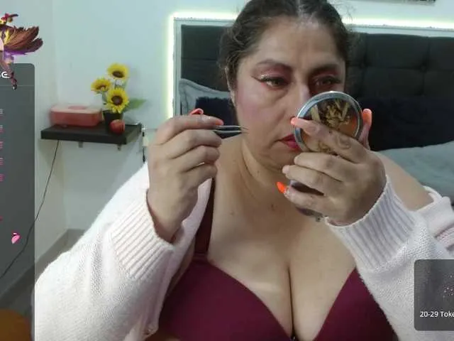 Live sex webcam photo for keyla01 #276619603