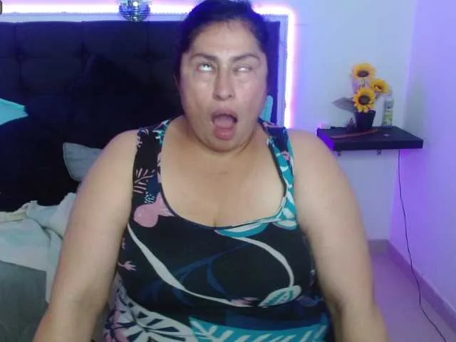 Live sex webcam photo for keyla01 #276679322