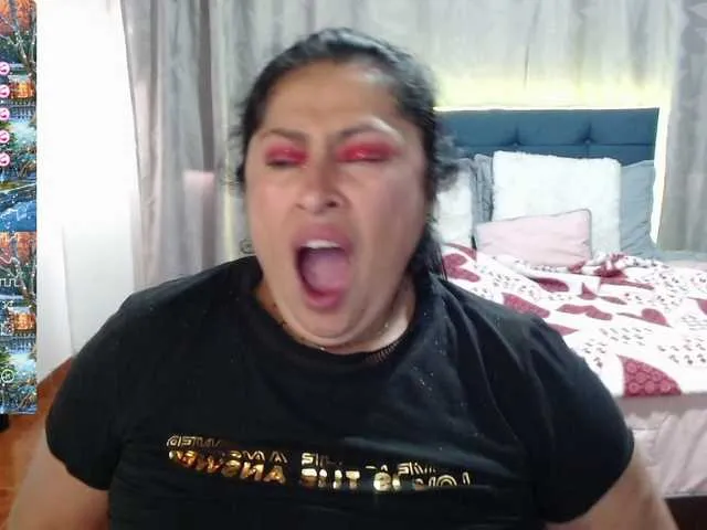 Live sex webcam photo for keyla01 #276843392