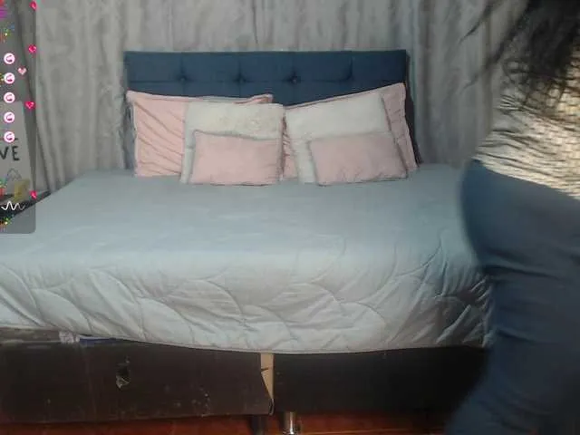 Live sex webcam photo for keyla01 #277128283