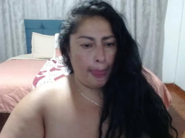 Live sex webcam photo for keyla01 #277314764