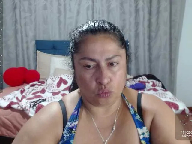 Live sex webcam photo for keyla01 #277403634