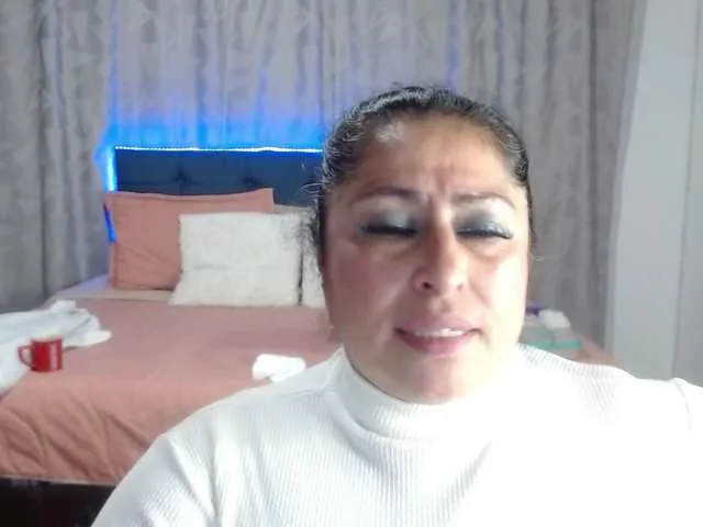 Live sex webcam photo for keyla01 #277411313