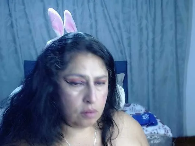 Live sex webcam photo for keyla01 #277551900