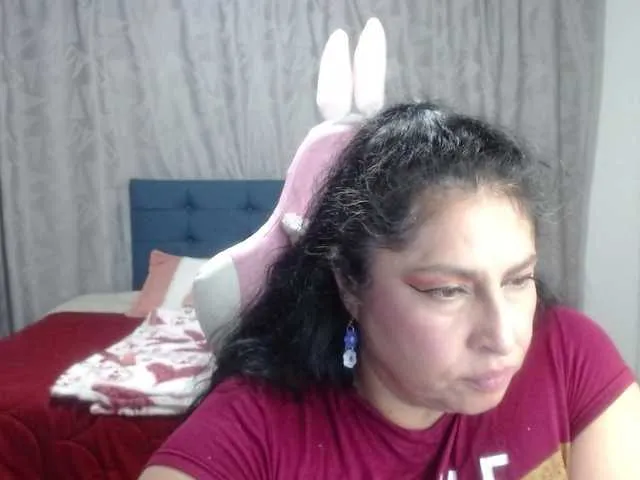 Live sex webcam photo for keyla01 #277623152