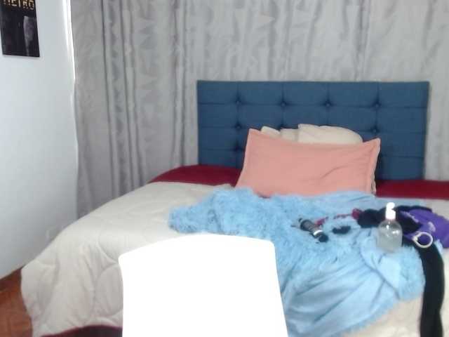 Live sex webcam photo for keyla01 #277856080