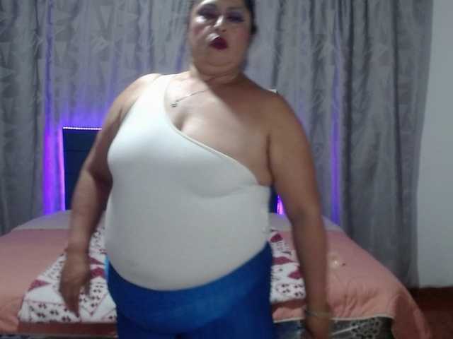 Live sex webcam photo for keyla01 #277891664
