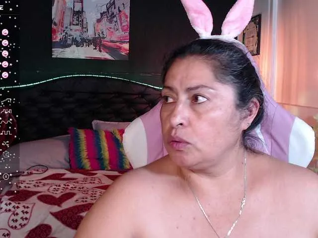 Live sex webcam photo for keyla01 #278044646