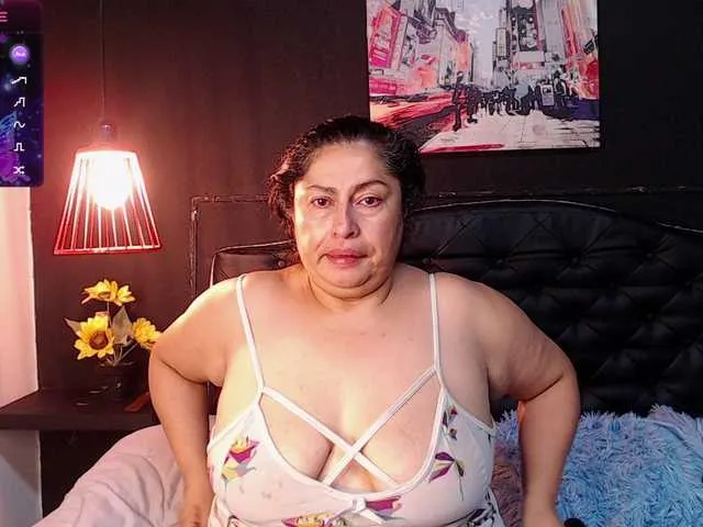 Live sex webcam photo for keyla01 #278172659