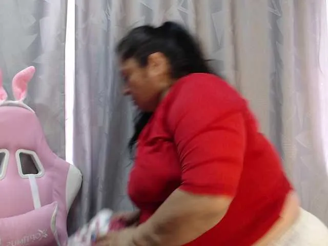 Live sex webcam photo for keyla01 #278174396