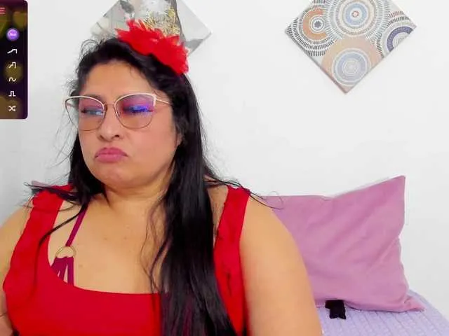 Live sex webcam photo for keyla01 #289678916