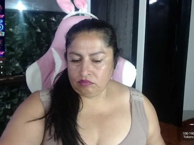 Live sex webcam photo for keyla01 #290325422