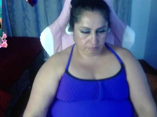 Live sex webcam photo for keyla01 #290579930