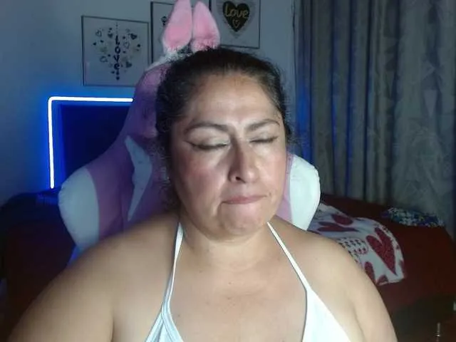 Live sex webcam photo for keyla01 #291039715