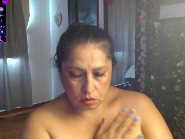 Live sex webcam photo for keyla01 #291301570