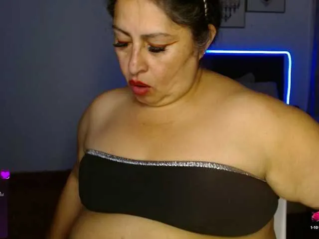 Live sex webcam photo for keyla01 #291380863