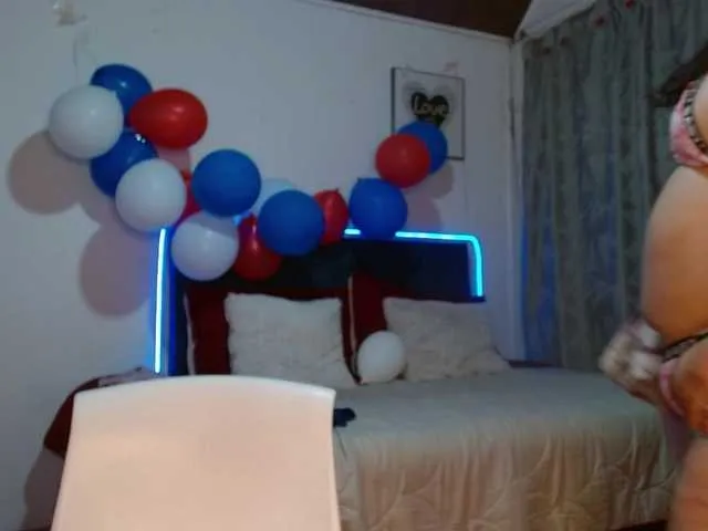 Live sex webcam photo for keyla01 #291421549