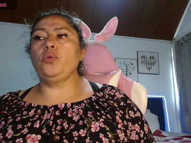 Live sex webcam photo for keyla01 #291695054