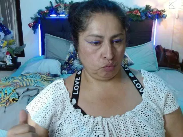 Live sex webcam photo for keyla01 #292397935