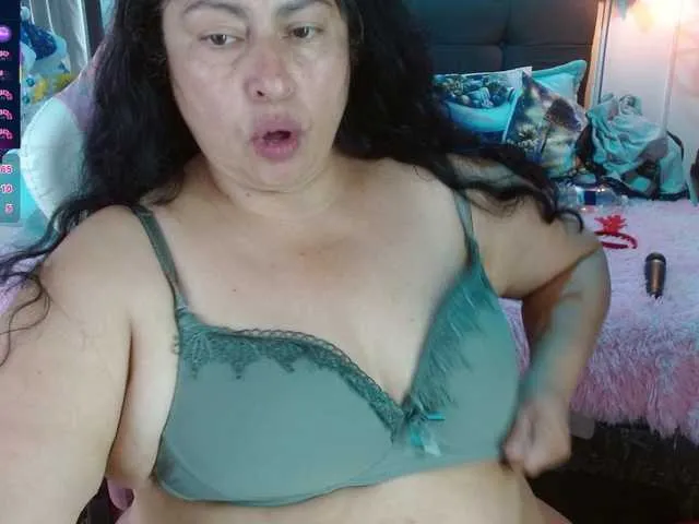 Live sex webcam photo for keyla01 #292430668