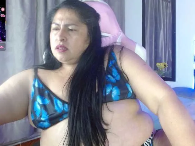 Live sex webcam photo for keyla01 #293143771