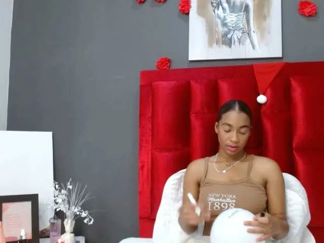 Live sex webcam photo for keylaHolmes #276940544