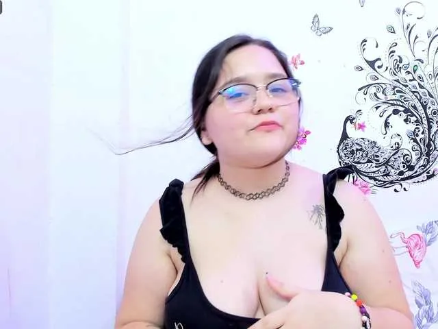 Live sex webcam photo for khate45 #277357266