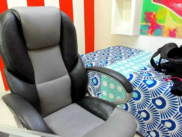 Live sex webcam photo for kherlyx #272071363