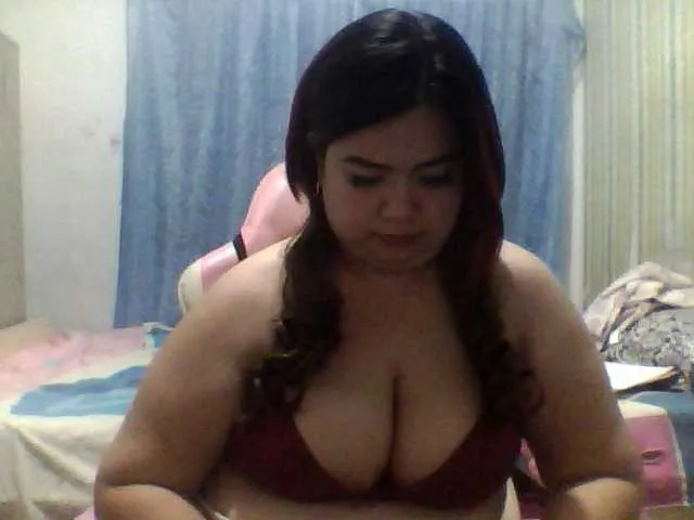 Live sex webcam photo for khim052630 #290711496