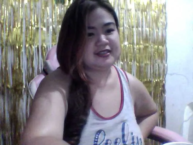 Live sex webcam photo for khim052630 #290997746