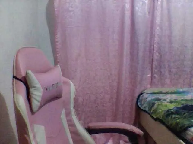 Live sex webcam photo for khim052630 #291243728