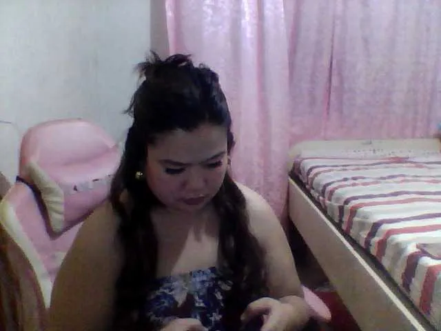 Live sex webcam photo for khim052630 #291574407