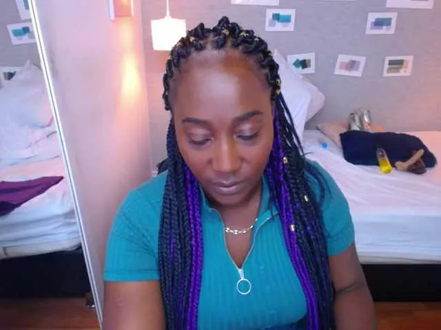 Live sex webcam photo for kiara-evanss #290796011