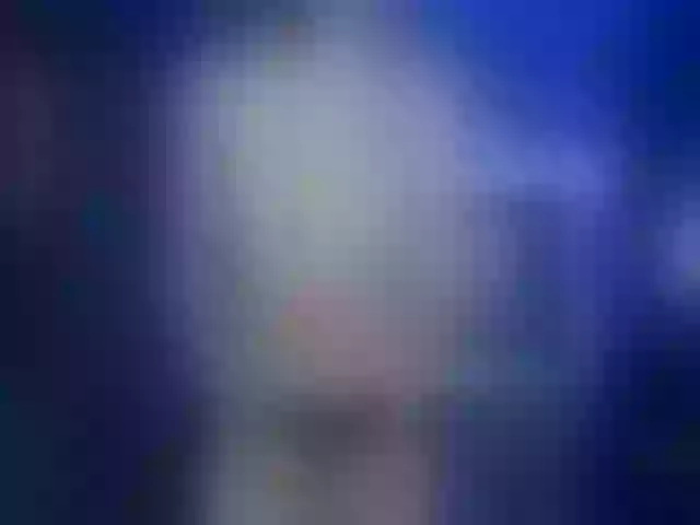 Live sex webcam photo for kika-Co #274661155