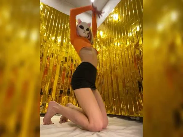 Live sex webcam photo for kika-Co #277209172